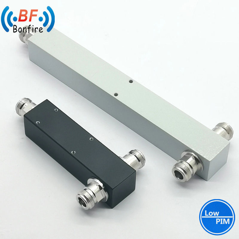 698-4000MHz 300 N Conector de tipo feminino de 2 vias Cavidade redonda Splitter de energia RF em cinza
