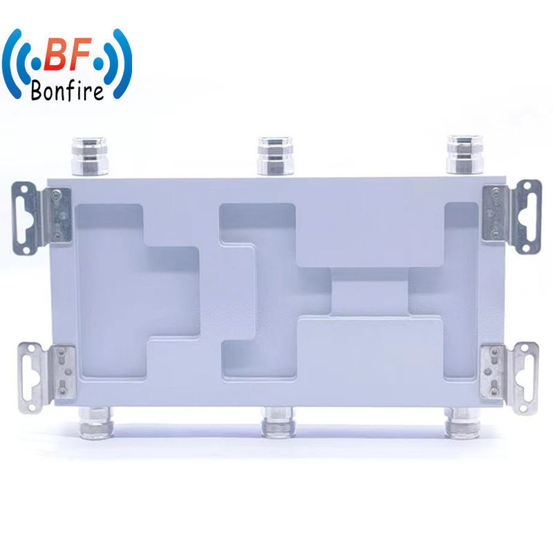 Pacote Peso Bruto 1.410kg 698-2700MHz 3X3 Matrix N Feminino Combinadores híbridos Vswr baixos