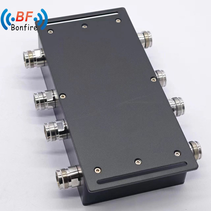 698-4000MHz Combinador híbrido Low Pim 4X4 para instalação indoor/exterior IP65