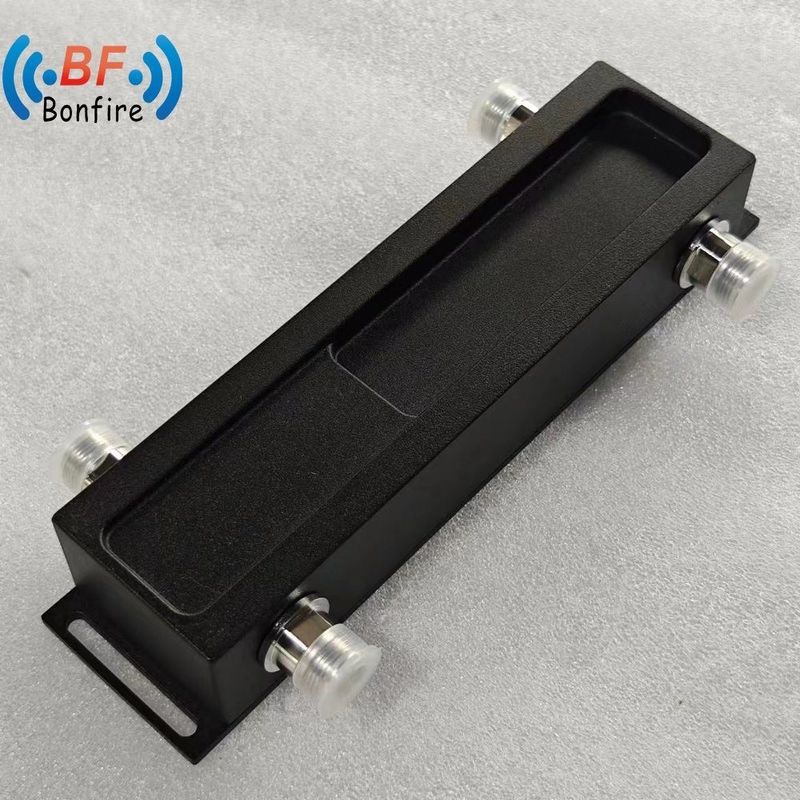 Acoplador de cavidade de combinação híbrida 2X2 RF personalizado para produtos 5g 698-3800MHz N Feminino