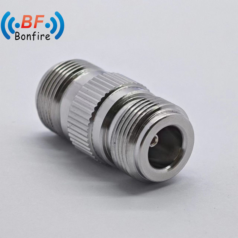 Adaptador DIN feminino de RF recto personalizado Conector DC-4GHz com total conformidade RoHS